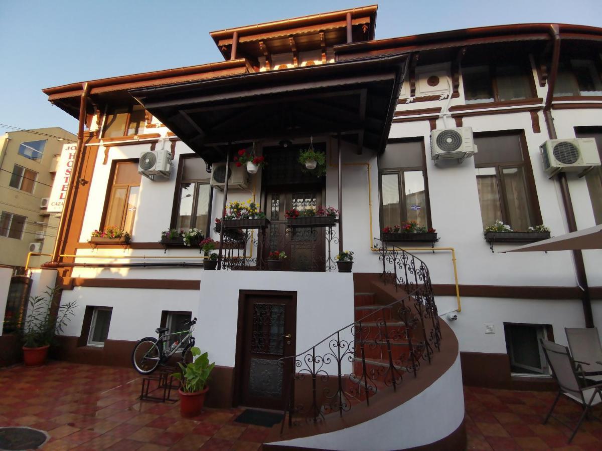 Joe Hostel Bucarest Esterno foto